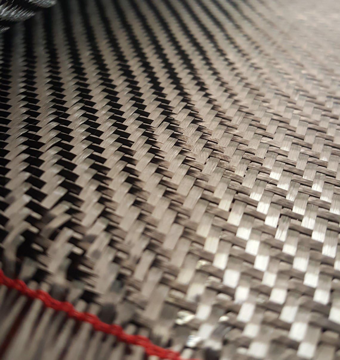 3K 2×2 Twill Weave Carbon Fiber Fabric, 5.7 oz, 50″ x 36″